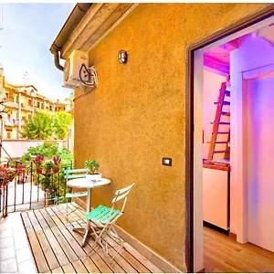  Appartamento Aria Condizionata, Loft A 13' Dal Duomo Con Ampio Balcone Wifi E Netflix