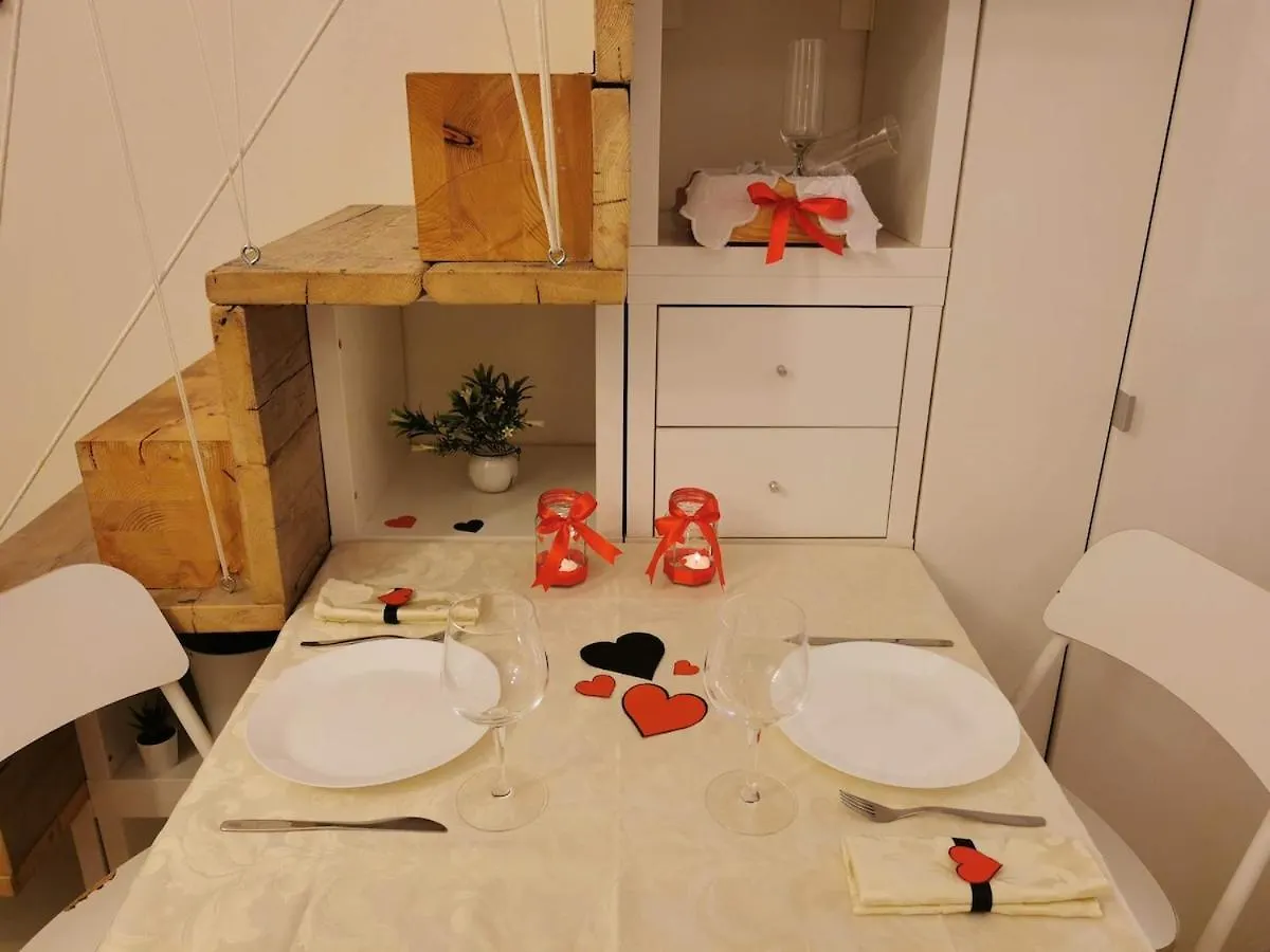 Milan Flat Michelangelo Apartment 0*,  Italy